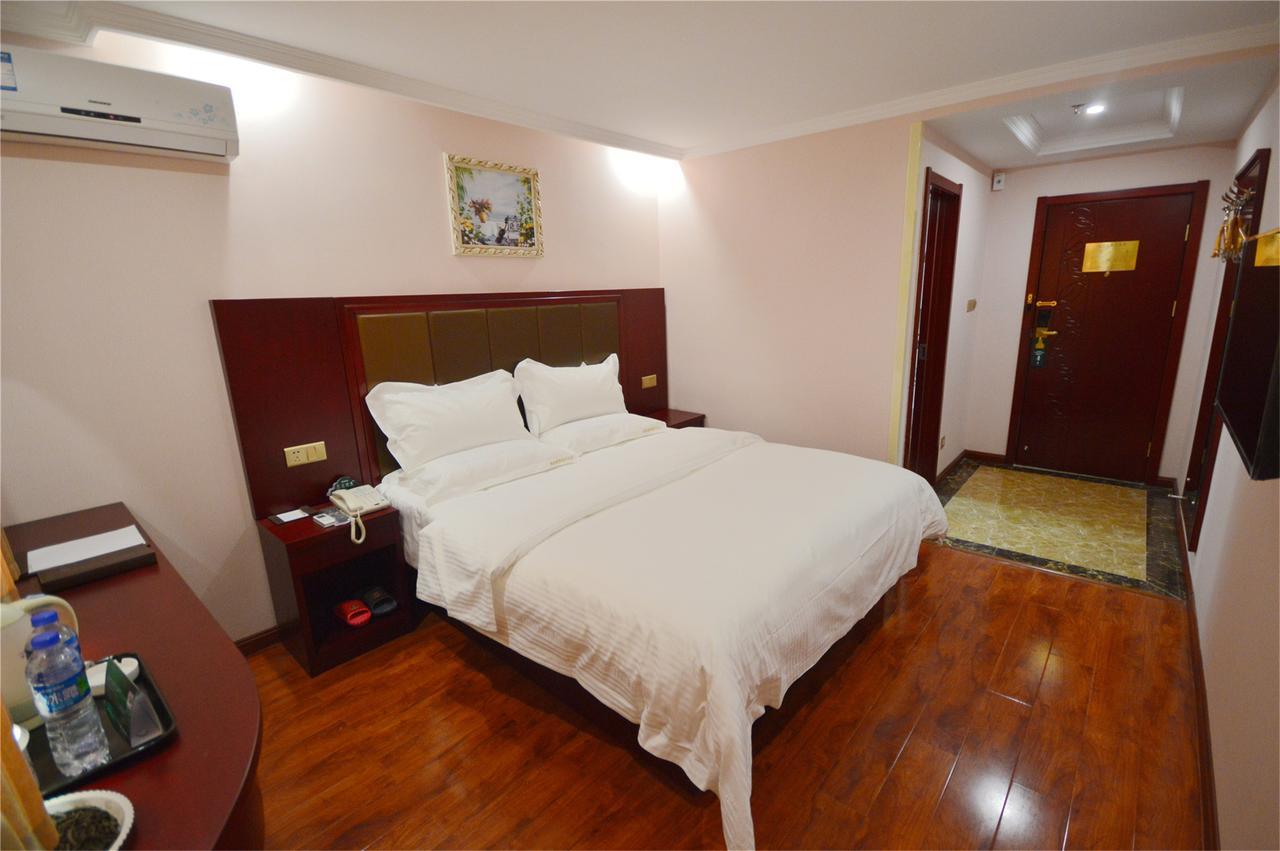 Greentree Inn Zhejiang Ningbo South Railway Station Express Hotel Exterior foto